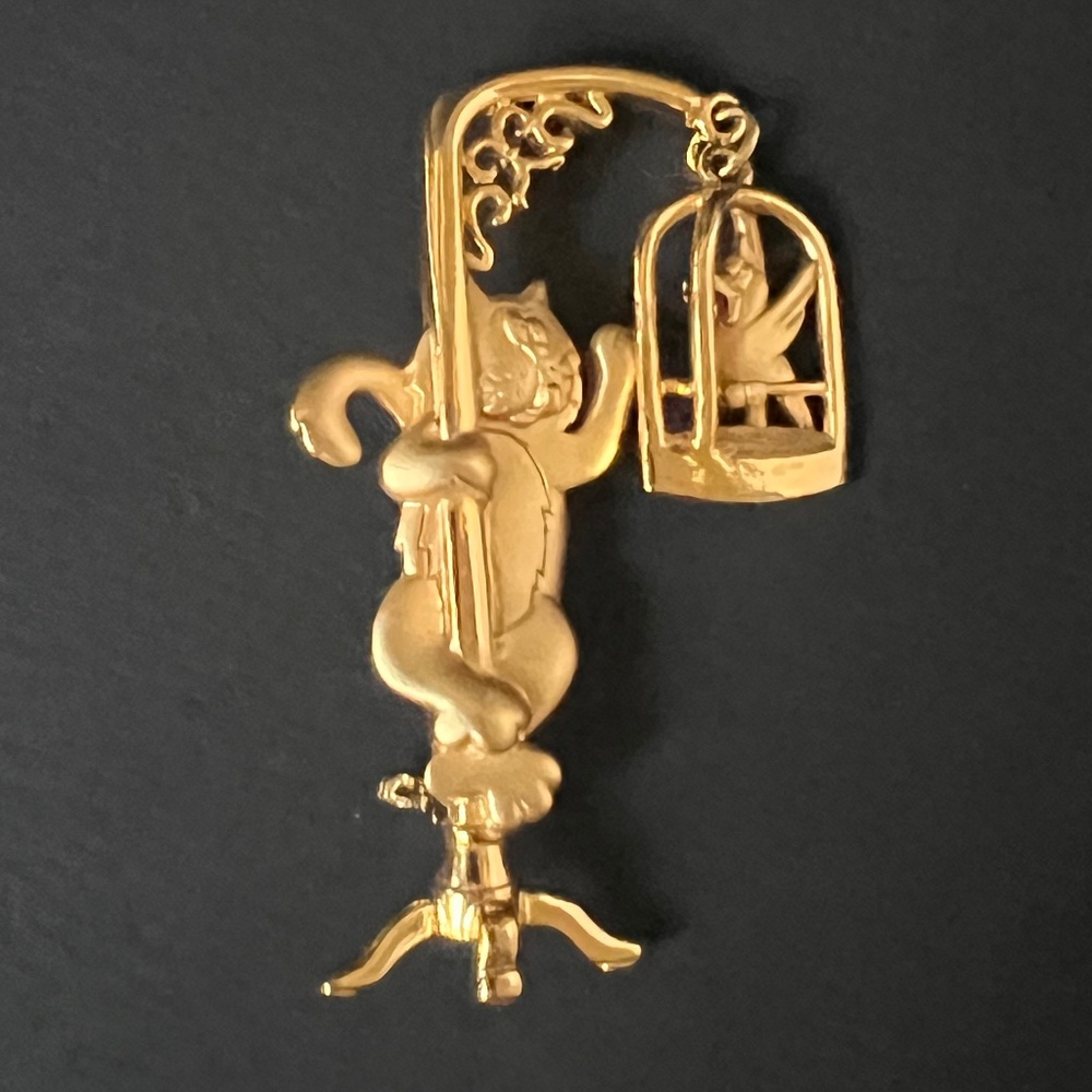Vintage JJ Cat Birdcage Brooch Gold Tone Jonette Jewelry Figural Pin